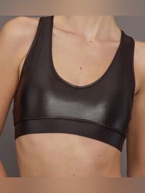 Carbon38 Action 2.0 Sports Bra Cloud Compression Size Small BLACK